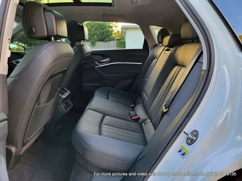 Used 2021 Audi e-tron Premium Plus w/ Premium Plus Package image 49