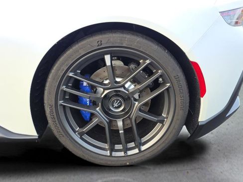 Used 2024 Maserati MC20 Cielo image 23