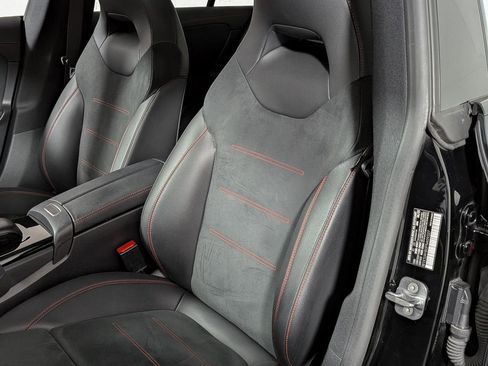 Used 2023 Mercedes-Benz CLA 250 4MATIC image 19