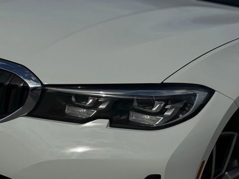 Used 2019 BMW 330i Sedan image 11