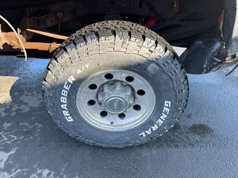 Used 2003 Ford F350 XLT image 6