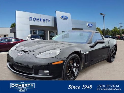 Used 2013 Chevrolet Corvette Grand Sport w/ 2LT Preferred Equipment Group RWD image 1