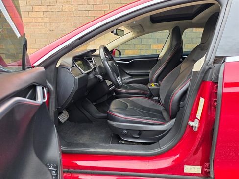 Used 2014 Tesla Model S P85 image 25