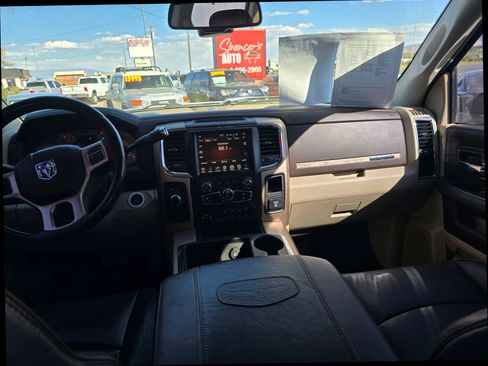 Used 2014 RAM 3500 Laramie Longhorn w/ Convenience Group AWD/4WD image 14