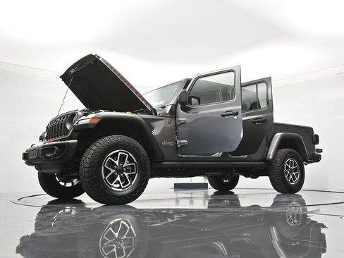 New 2026 Jeep Gladiator Rubicon AWD/4WD image 48