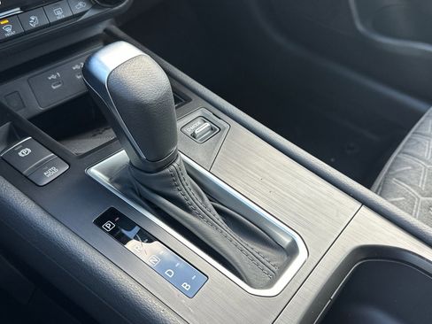 New 2026 Nissan Kicks SV image 21