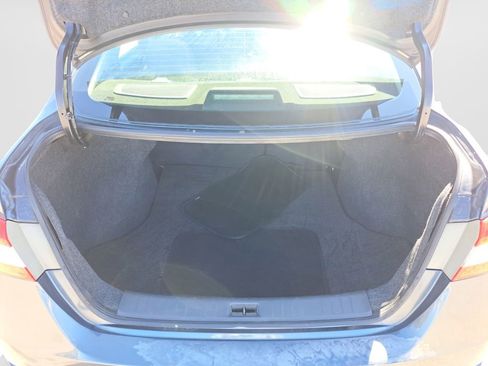 Used 2013 Nissan Sentra S image 12