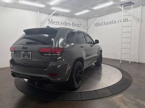 Used 2020 Jeep Grand Cherokee SRT AWD/4WD image 7