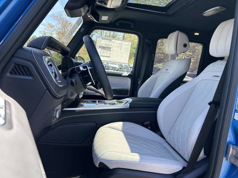 Used 2025 Mercedes-Benz G 63 AMG 4MATIC image 16