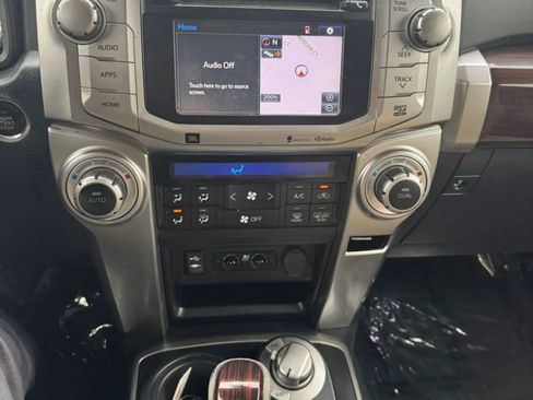 Used 2015 Toyota 4Runner Limited AWD/4WD image 41