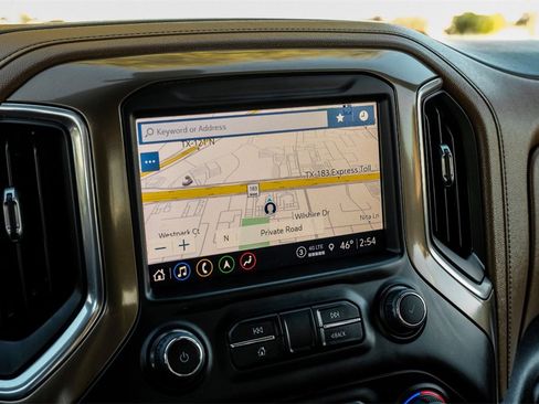 Used 2022 Chevrolet Silverado 2500 High Country w/ Safety Package II image 19