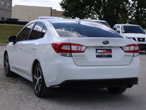 Used 2022 Subaru Impreza 2.0i Premium image 11