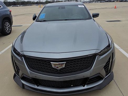 Used 2024 Cadillac CT5 V Blackwing w/ Carbon Fiber Package 2 RWD image 6