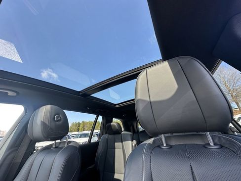 Certified 2023 Mercedes-Benz GLS 580 4MATIC image 36