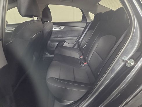 Used 2024 Kia Forte LXS w/ LXS Technology Package FWD image 25