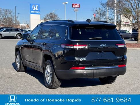 Used 2023 Jeep Grand Cherokee L Laredo image 7