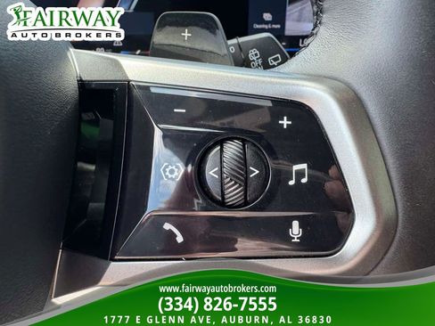 Used 2025 BMW X3 xDrive30i AWD/4WD image 19