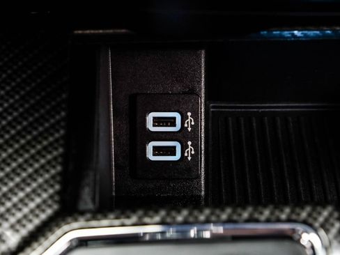 Used 2018 Ford F150 Lariat w/ Equipment Group 502A Luxury AWD/4WD image 26