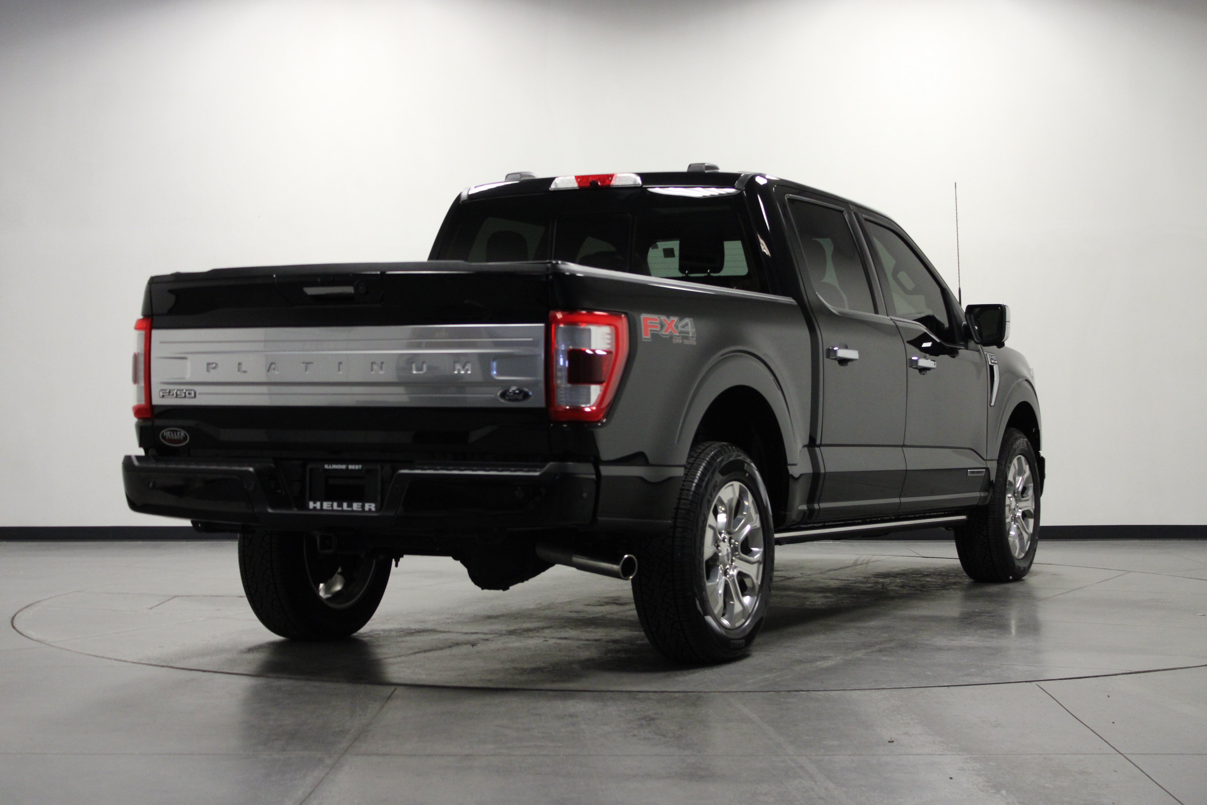 Used 2022 Ford F150 Platinum w/ Equipment Group 701A High AWD/4WD image 4
