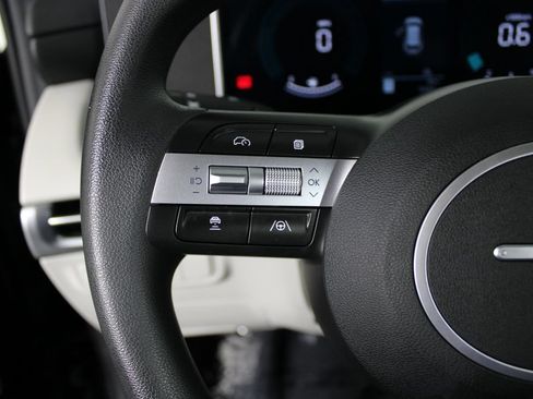 Certified 2026 Hyundai Tucson SE FWD image 24