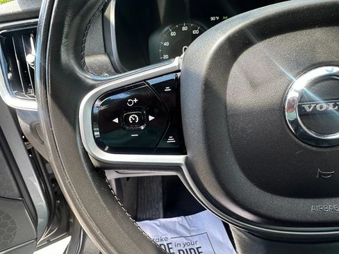 Used 2019 Volvo V90 T5 Cross Country AWD/4WD image 32