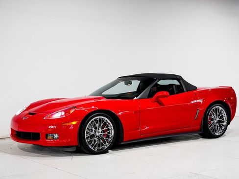 Used 2013 Chevrolet Corvette 427 w/ 1SC Preferred Equipment Group RWD image 6