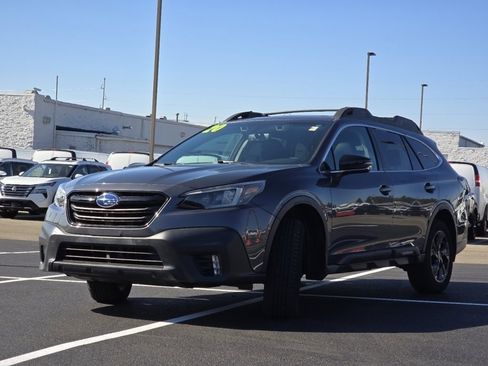 Used 2020 Subaru Outback Onyx Edition XT w/ Popular Package #2 image 12