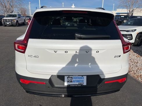 New 2026 Volvo XC40 B5 Ultra w/ Climate Package image 3