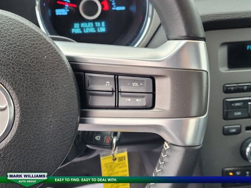 Used 2013 Ford Mustang Coupe image 13