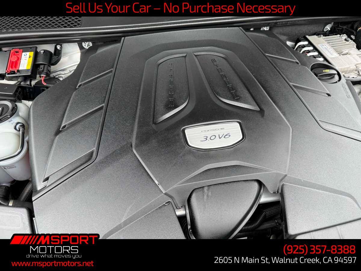 Used 2021 Porsche Cayenne AWD/4WD image 28