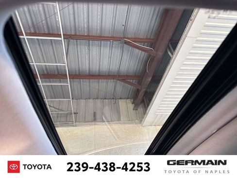 Used 2024 Honda Accord Touring image 11