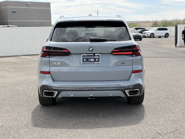 Used 2026 BMW X5 xDrive50e w/ M Sport Package AWD/4WD image 6
