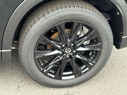 New 2025 MAZDA CX-5 Carbon Edition image 15