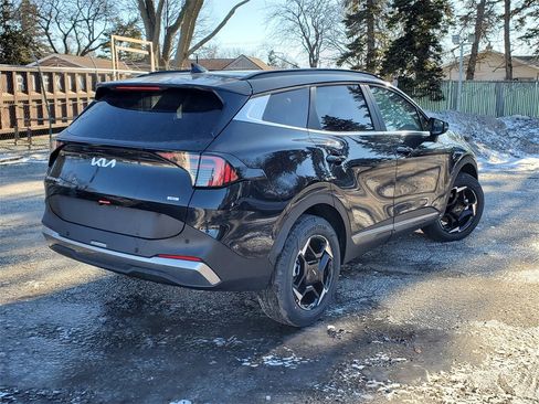 New 2026 Kia Sportage EX w/ EX Panoramic Sunroof Package image 3