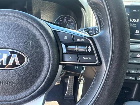 Used 2022 Kia Sportage Nightfall Edition FWD image 14