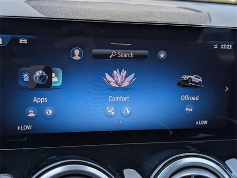 Certified 2025 Mercedes-Benz GLB 35 AMG 4MATIC image 21