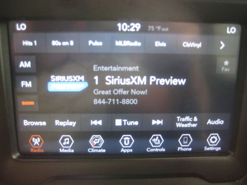 Used 2021 Jeep Renegade Latitude w/ Convenience Group image 21