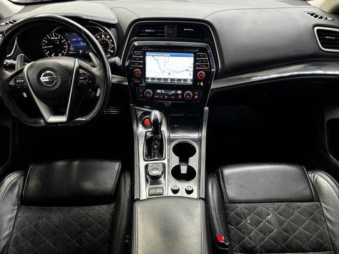 Used 2017 Nissan Maxima SR FWD image 19