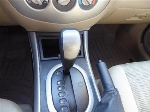 Used 2006 MAZDA Tribute s image 11