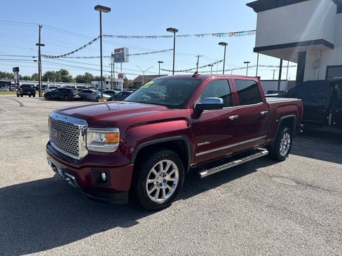 Used 2015 GMC Sierra 1500 Denali w/ Driver Alert Package AWD/4WD image 2