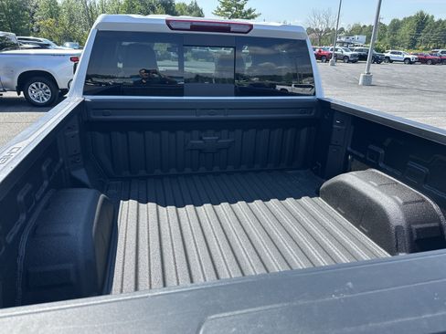 New 2026 Chevrolet Silverado 1500 RST w/ RST All Star Premium Package AWD/4WD image 7