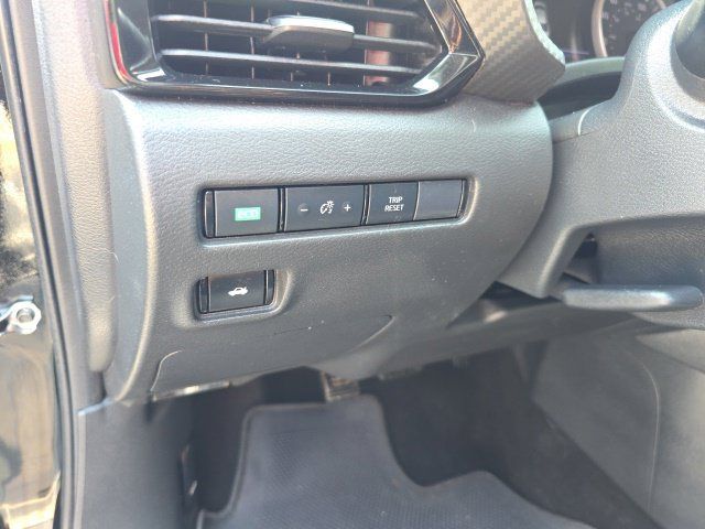 Used 2023 Nissan Sentra SV FWD image 15