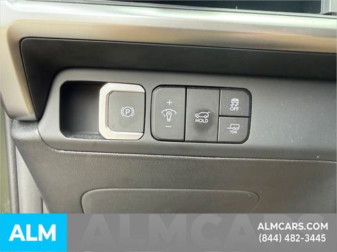 Used 2024 Hyundai Santa Fe XRT AWD/4WD image 24
