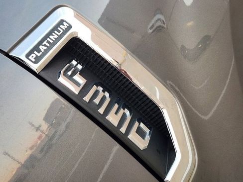 Used 2021 Ford F350 Platinum image 11