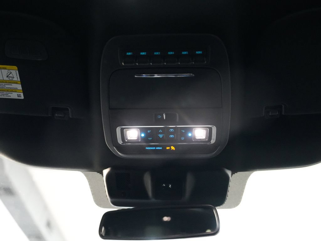 Used 2025 Ford F150 Raptor AWD/4WD image 39