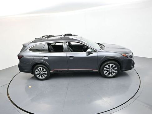 Used 2023 Subaru Outback Touring image 27