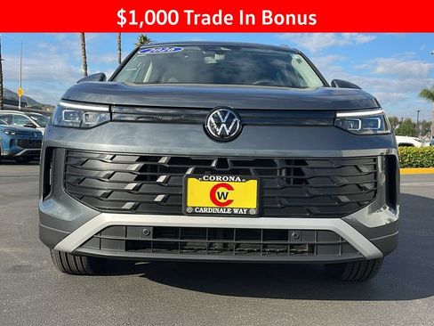 New 2026 Volkswagen Tiguan SE AWD/4WD image 4
