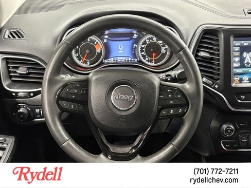 Used 2023 Jeep Cherokee Altitude Lux AWD/4WD image 13