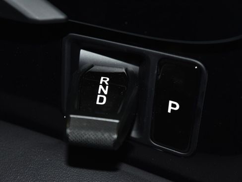 Used 2024 Porsche Taycan image 16