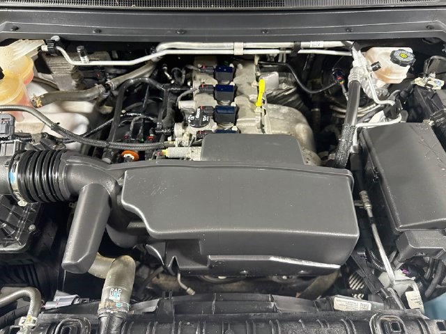 Used 2022 Chevrolet Colorado W/T RWD image 35